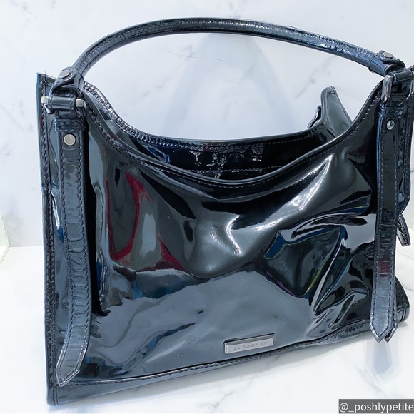 Authentic Burbery black patent shoulder bag - Picture 1 of 17